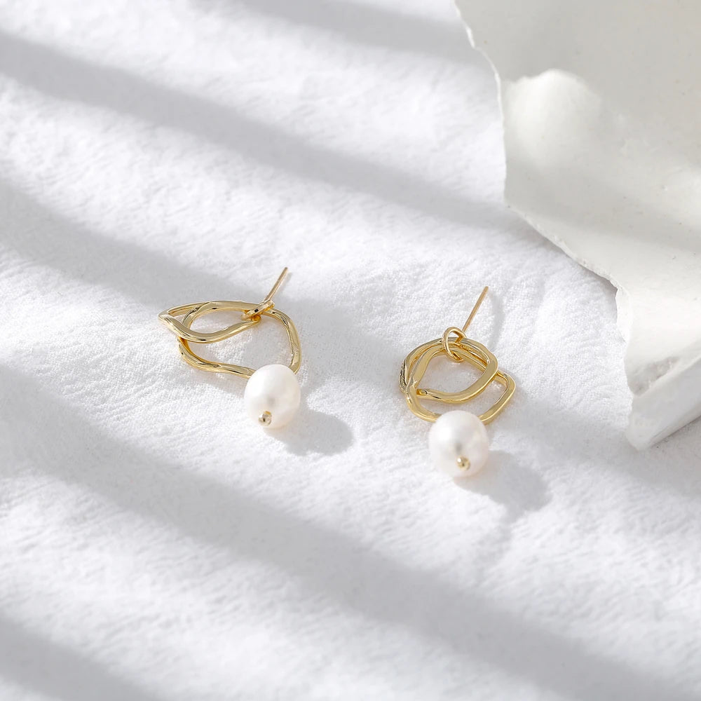 Natural Pearl Earrings Korean Fashion Minimalist Exquisite Earrings