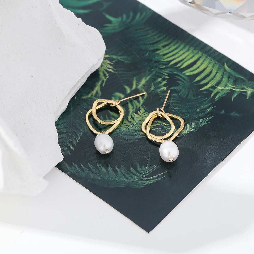 Natural Pearl Earrings Korean Fashion Minimalist Exquisite Earrings