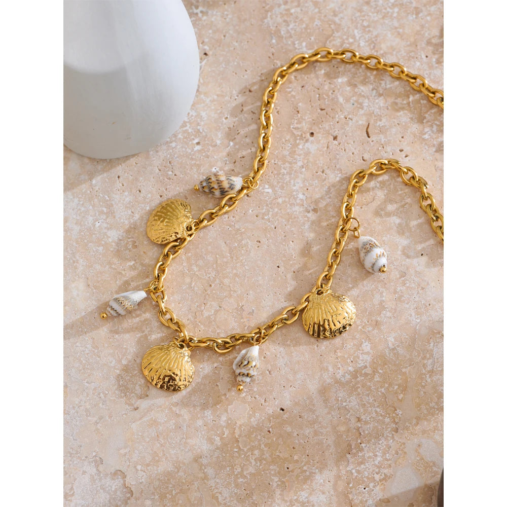 Natural Shell 18k Gold Pvd Plated Charm Pendant Handmade Necklace