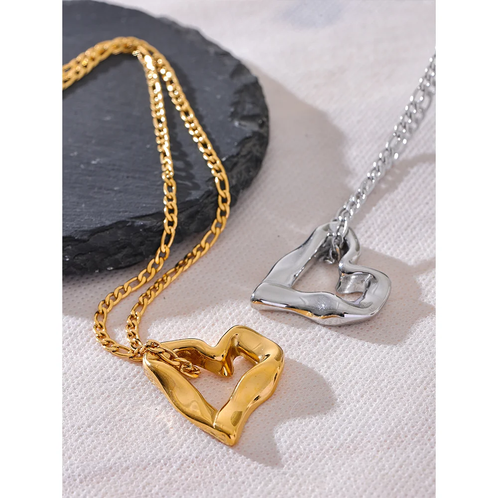 Minimalist Heart Love Hollow Necklace Pendant 18K Plated