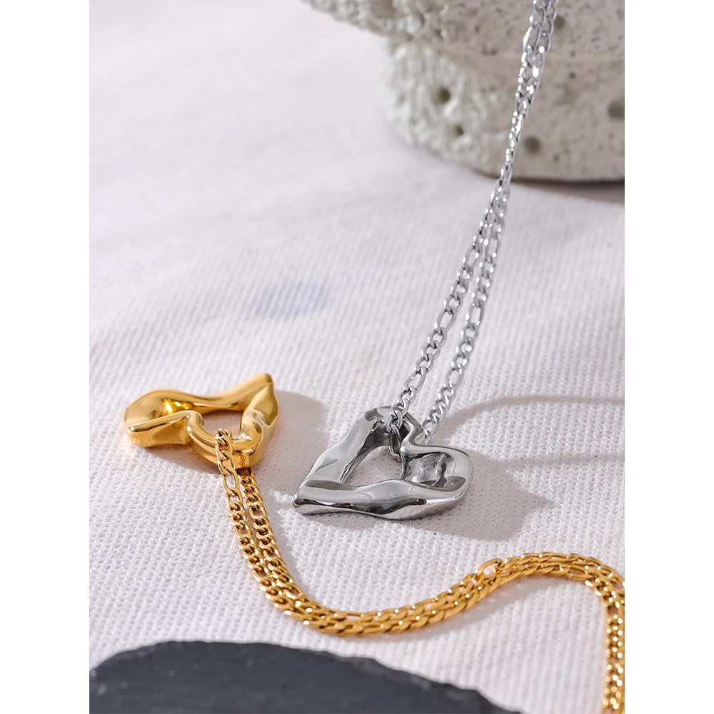 Minimalist Heart Love Hollow Necklace Pendant 18K Plated