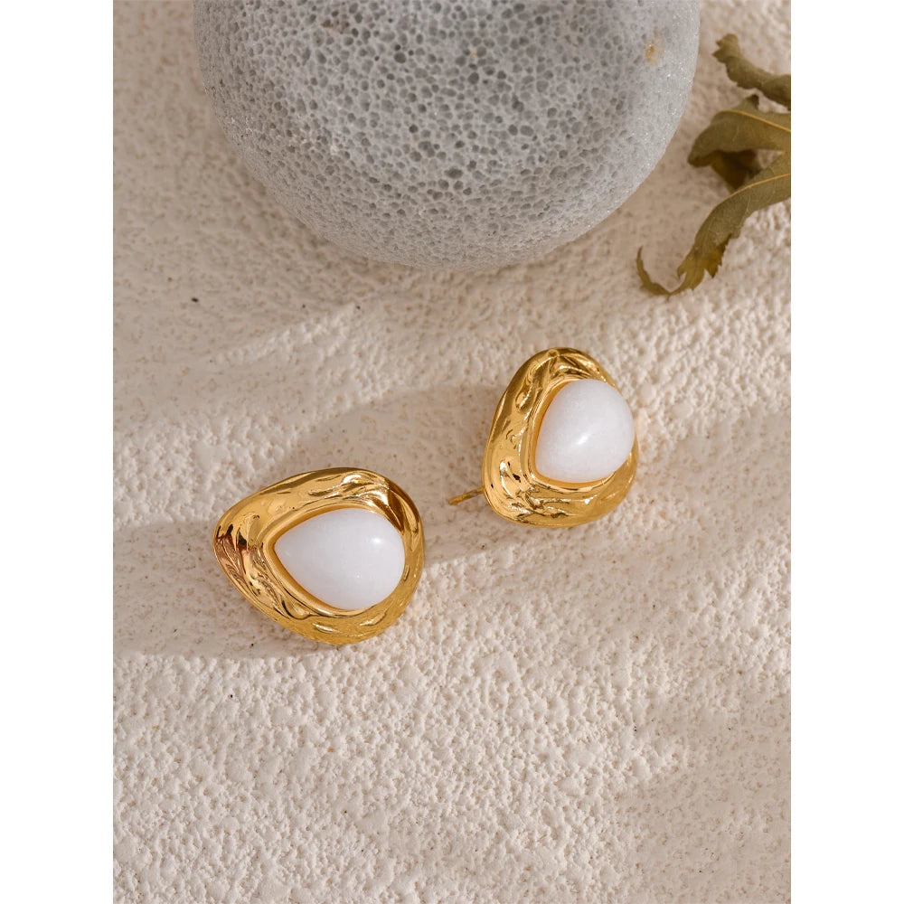 White Stone Water Drop Teardrop Golden Stud Earring