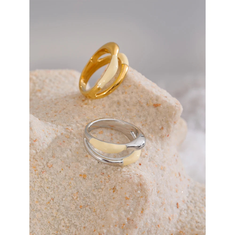 Ring Beige Enamel Fashion 18k Gold Platinum PVD Plated